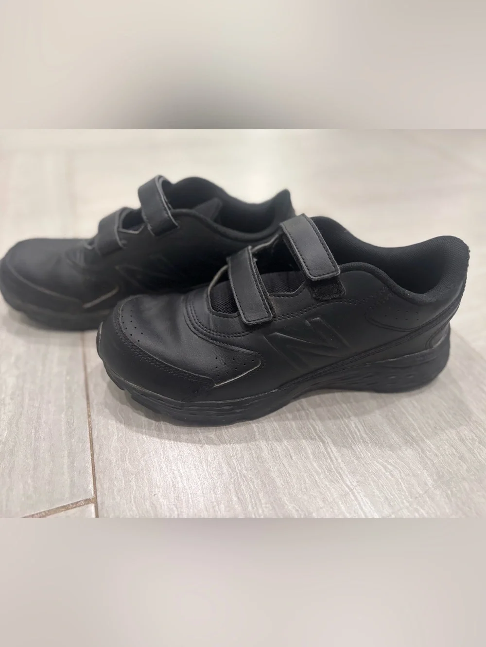 New Balance Hook and Loop Black Sneakers Sz 5.5Y